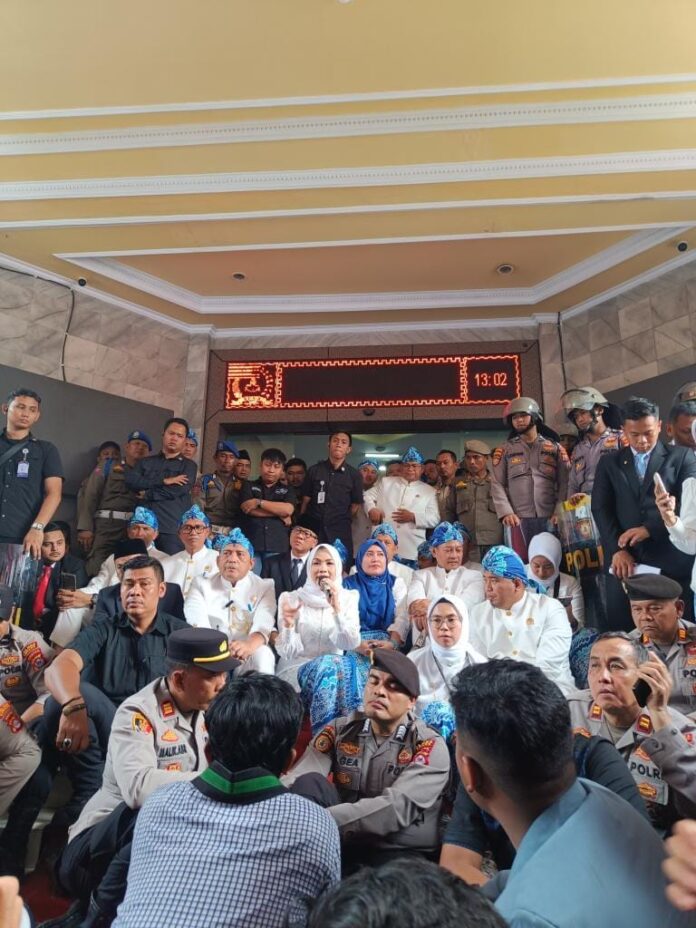 WhatsApp Image 2025-10-08 at 15.44.40_f9997acc